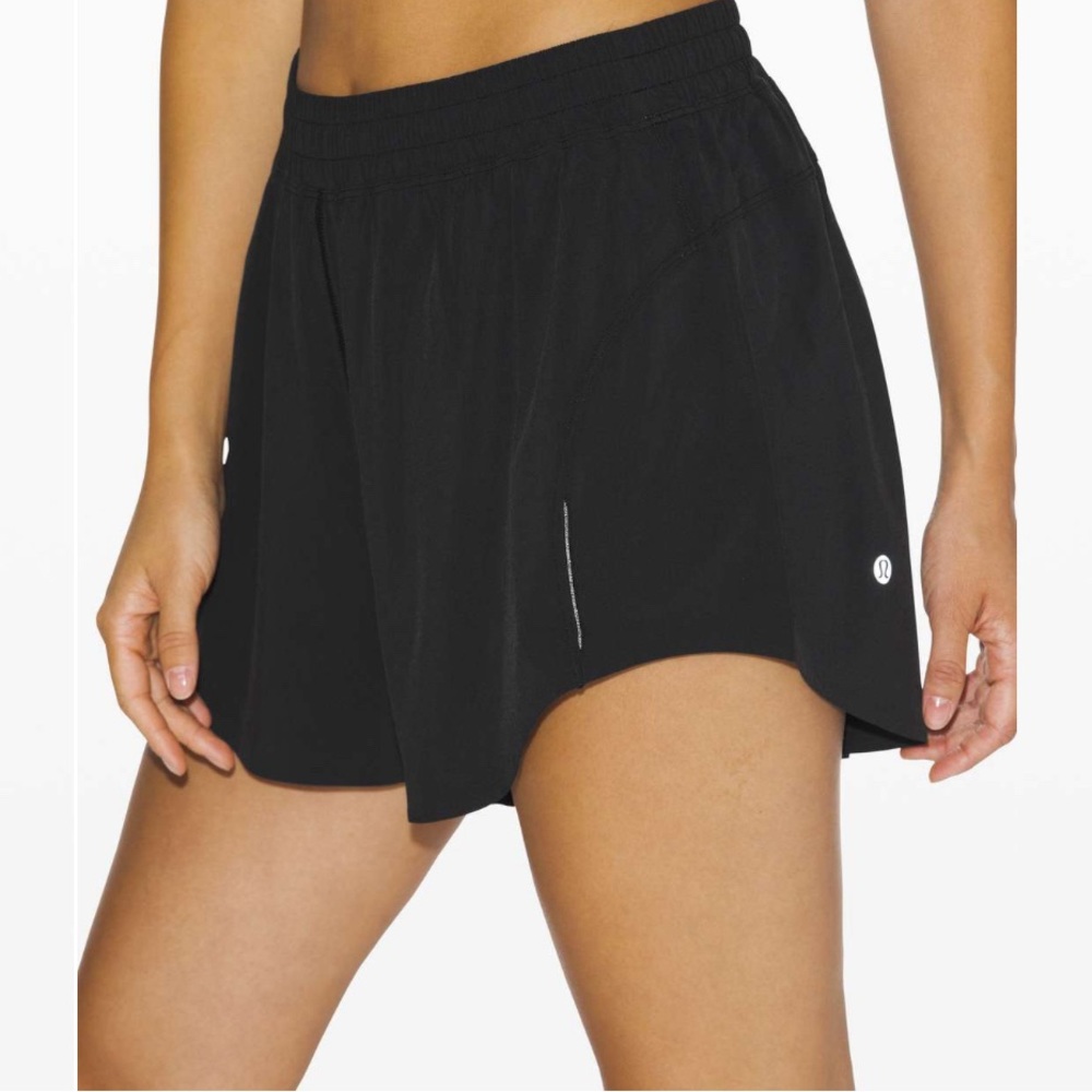 Lulu lemon Always Airy Run short